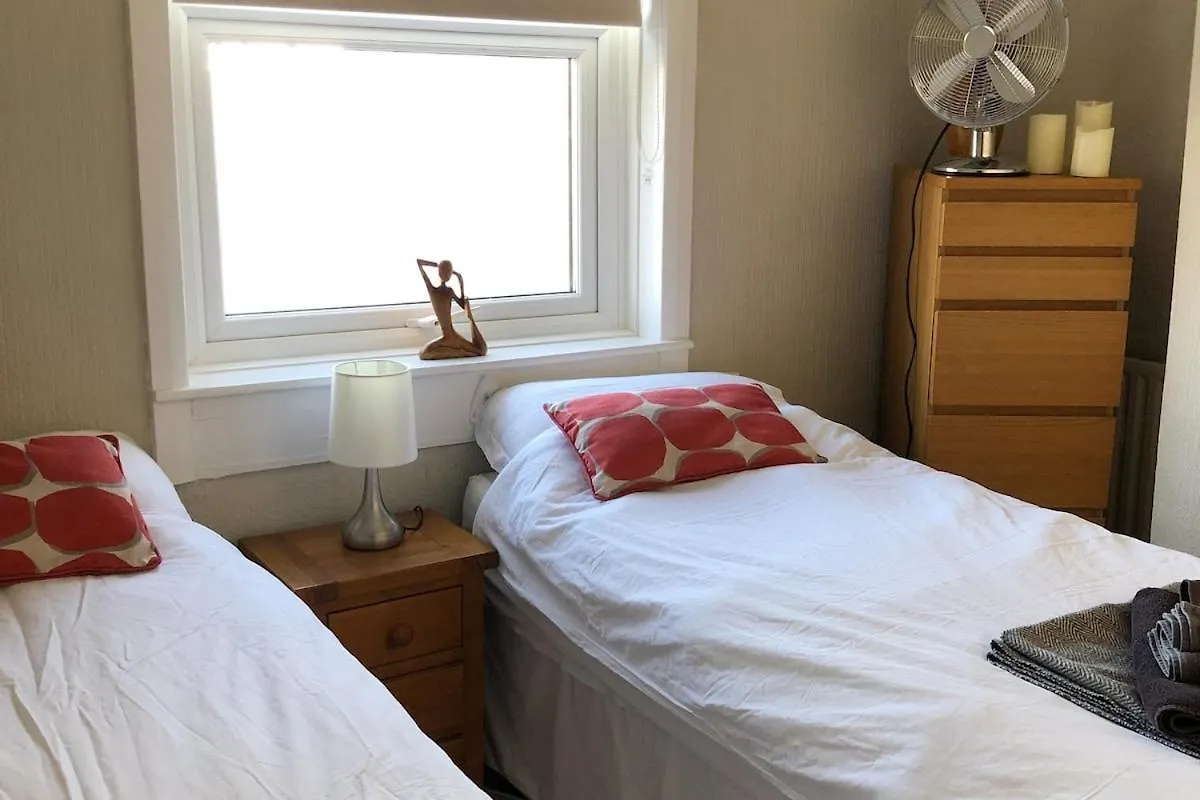 Location Location Location! Seaside Flat Sleeps 9 Apartment Brighton United Kingdom